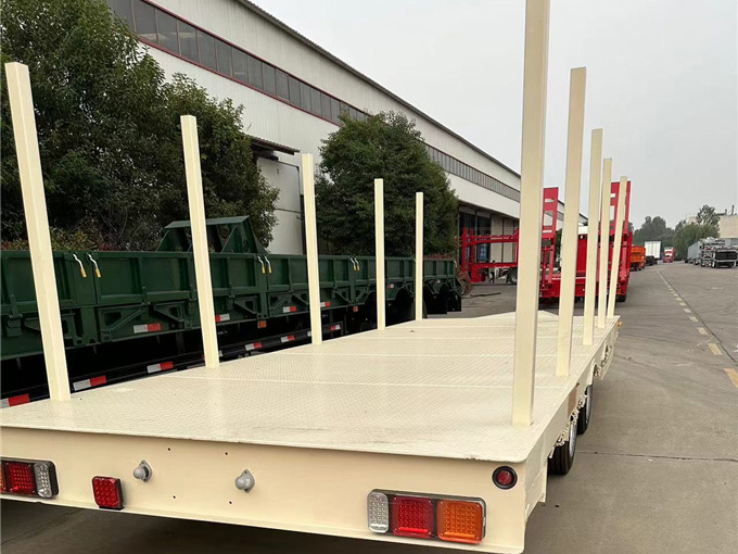 平板運輸半掛車